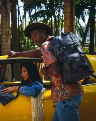 3 Uhr morgens NIE SCHLAFEN HÜGEL