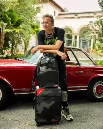 3 Uhr morgens – Niemals schlafen – Jetsetter-Handgepäck