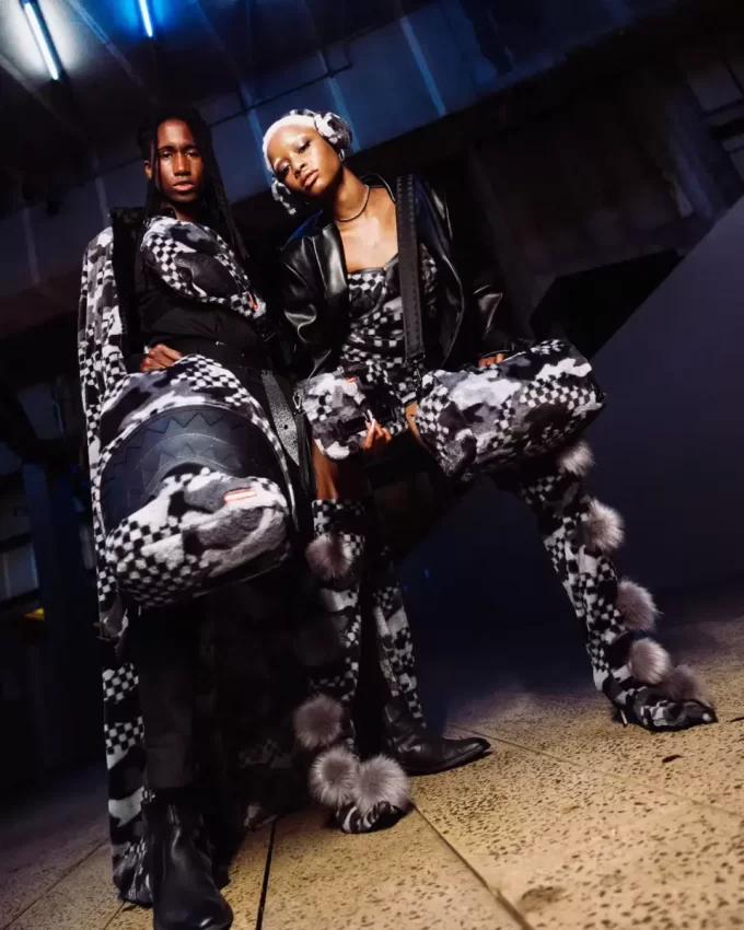 3AM PLUSH ASPEN HIGHLANDS MINI-DUFFLE