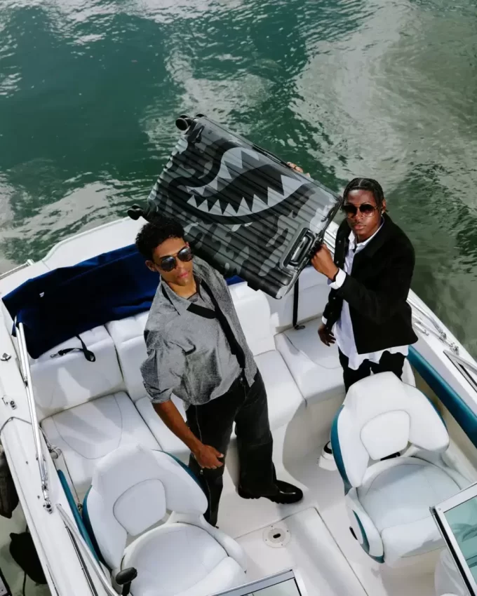 3AM RIPTIDE SHARKNAUTICS HARDSHELL FULL-SIZE GETRIEBE 3AM RIPTIDE SHARKNAUTICS HARDSHELL FULL-SIZE GETRIEBE