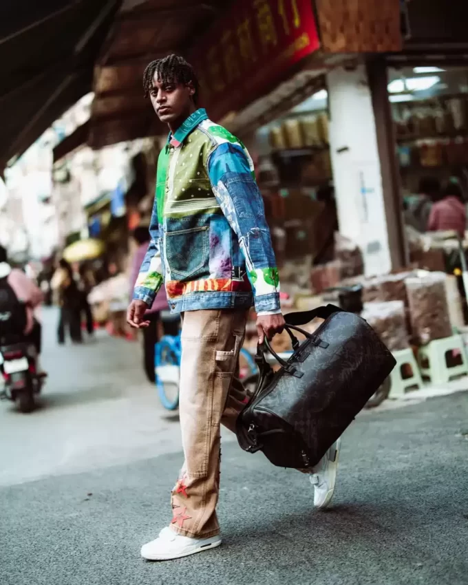 4 Uhr morgens Kaiser-Duffleboard