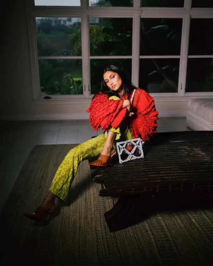 75001 PARIS Crossover-Kupplung mit Schultergurt