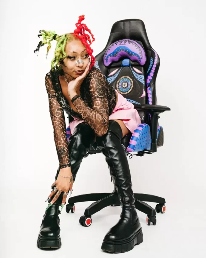 A.I. 12 BROOKLYN & BEYOND – SANDFLOWER COLLAB GAMING CHAIR