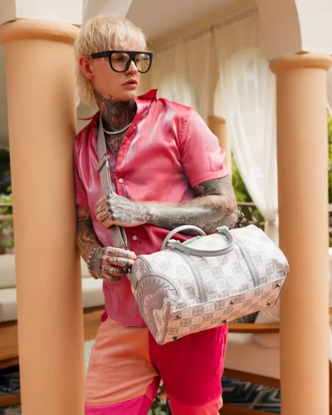 A.I.8 AFRICAN INTELLIGENCE BOOKED & BUSY MINI DUFFLE A.I.8 AFRICAN INTELLIGENCE BOOKED & BUSY MINI DUFFLE