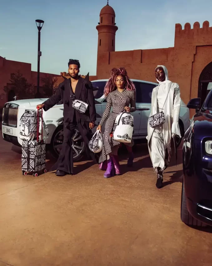 A.I.8 AFRICAN INTELLIGENCE – ORIGIN STORY RUCKSACK-SCHLÄGER A.I.8 AFRICAN INTELLIGENCE – ORIGIN STORY RUCKSACK-SCHLÄGER