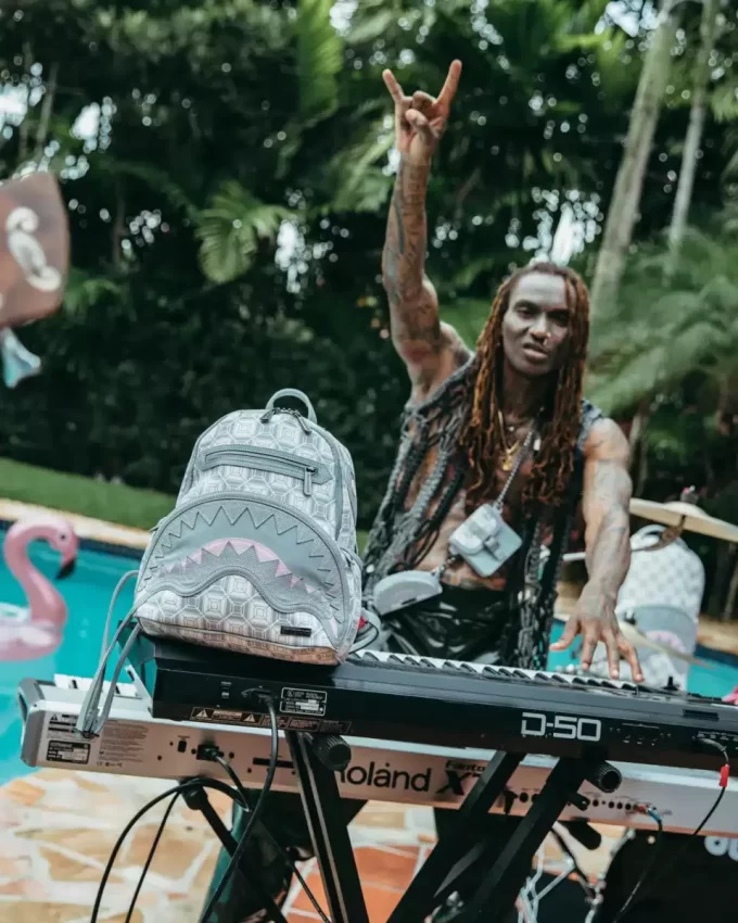 A.I.8 AFRIKANISCHE INTELLIGENZ GEBUCHT & GESCHÄFTIGER WILDER RUCKSACK A.I.8 AFRIKANISCHE INTELLIGENZ GEBUCHT & GESCHÄFTIGER WILDER RUCKSACK