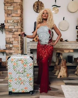 A.I. AFRICAN INTELLIGENCE ELEGANTE ENERGY SHARKITECTURE FULL SIZE CHOGGAGE – SANDFLOWER COLLAB