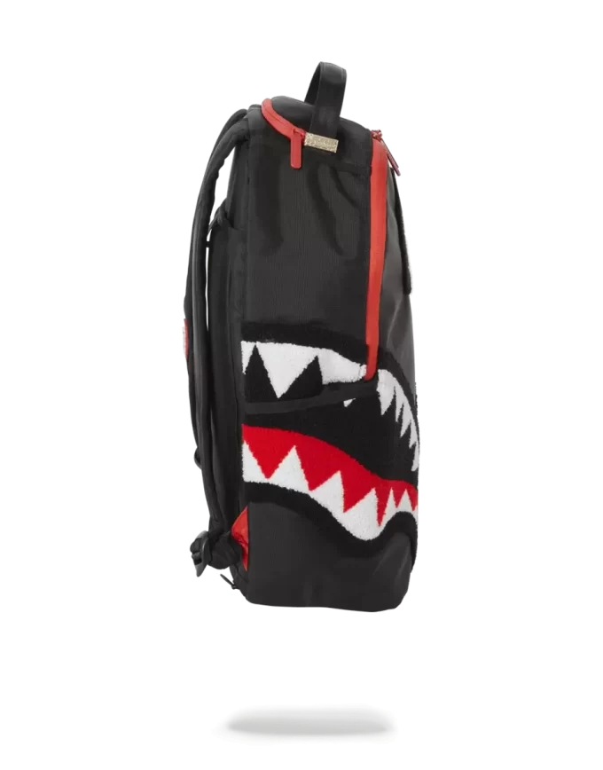 ALIEN-HAI-RUCKSACK (EINZELSTÜCK) ALIEN-HAI-RUCKSACK (EINZELSTÜCK)