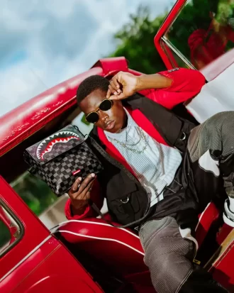 Atomdampf-Hai-Bote Schleuder