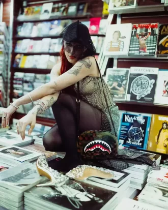 BIG SKY FUR SHARK MESSENGER ZIEGELTASCHE