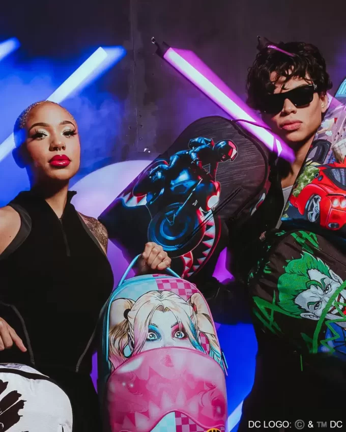 CAT WOMAN BIKER DLXSR RUCKSACK