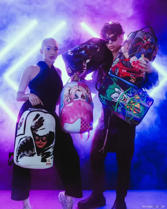 CAT WOMAN BIKER DLXSR RUCKSACK