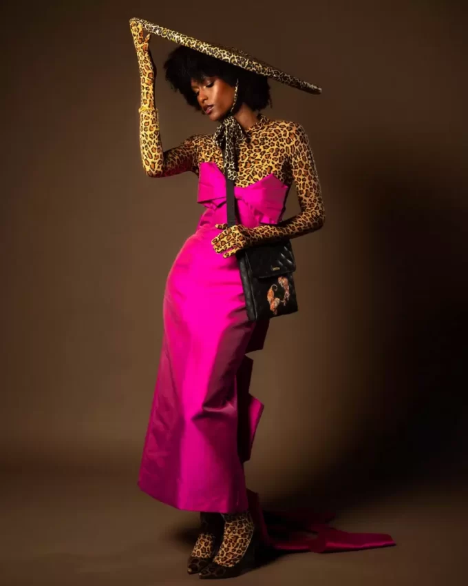 CATWALK Geldumhängetasche