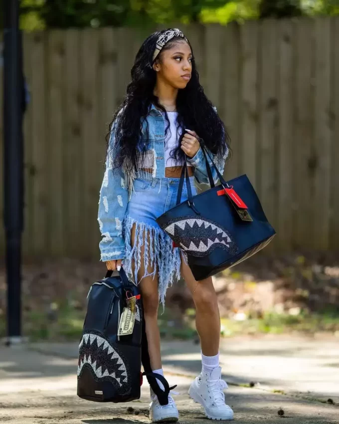 Clearcut Tragetasche (schwarz)