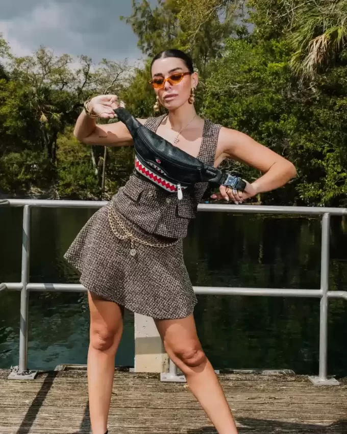 CUT AND PAVY CROSSBODY