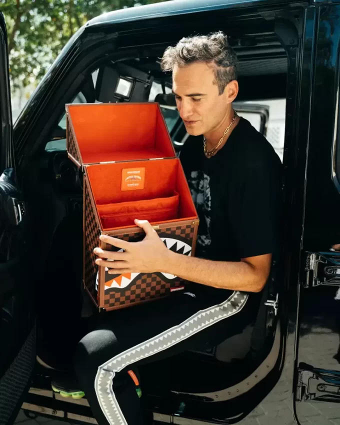 DER CHATURANGA SHARK 1900 RUCKSACK