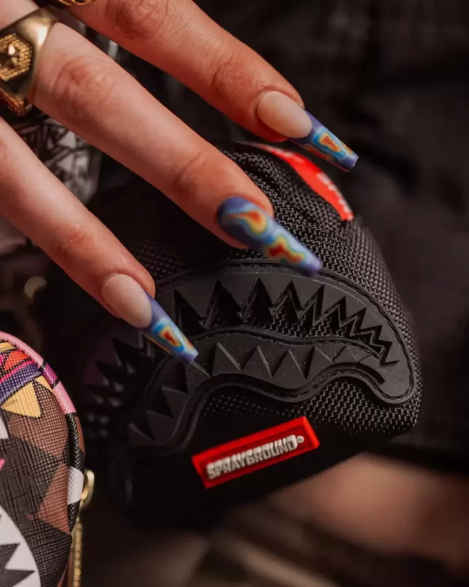 DER HELDEN-SCHLÜSSELANHÄNGER DER HELDEN-SCHLÜSSELANHÄNGER