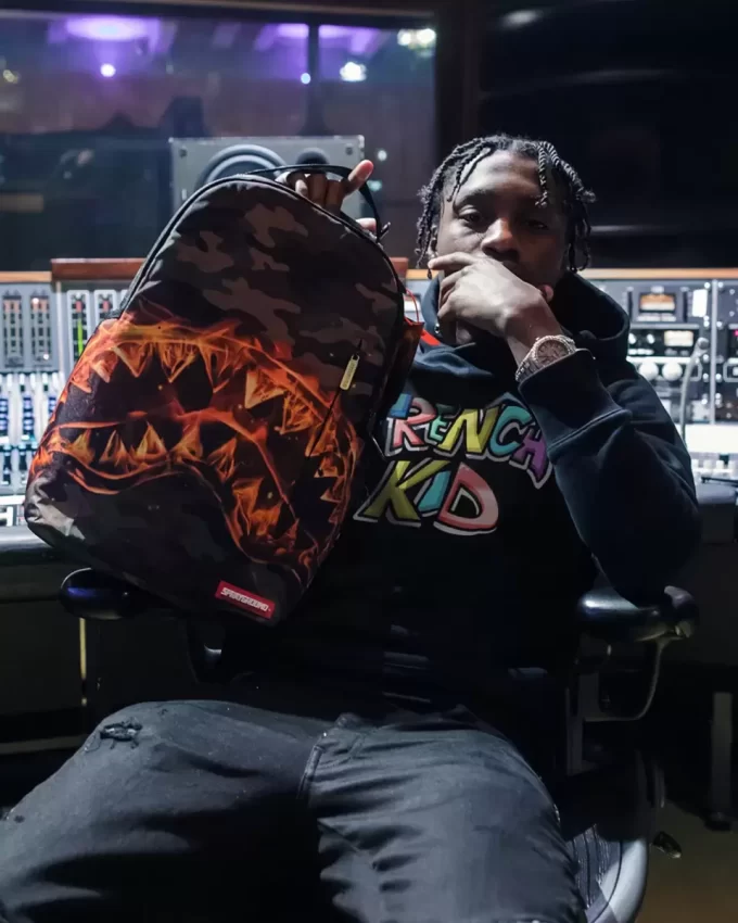 DER LIL TJAY BURNER SHARK DLX RUCKSACK