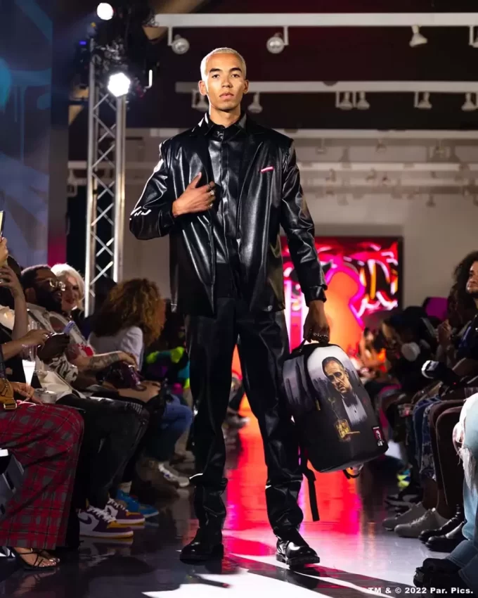 DER PATE RUCKSACK (DLXV)