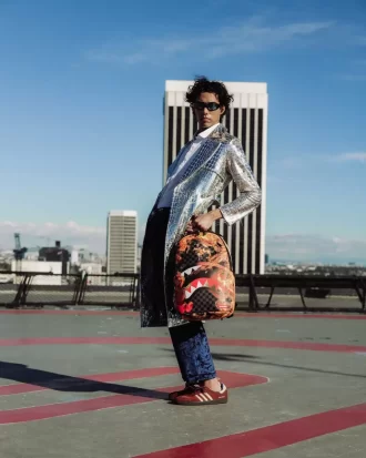 DIABLO HAT EINEN GROSSARTIGEN TAG, MANN