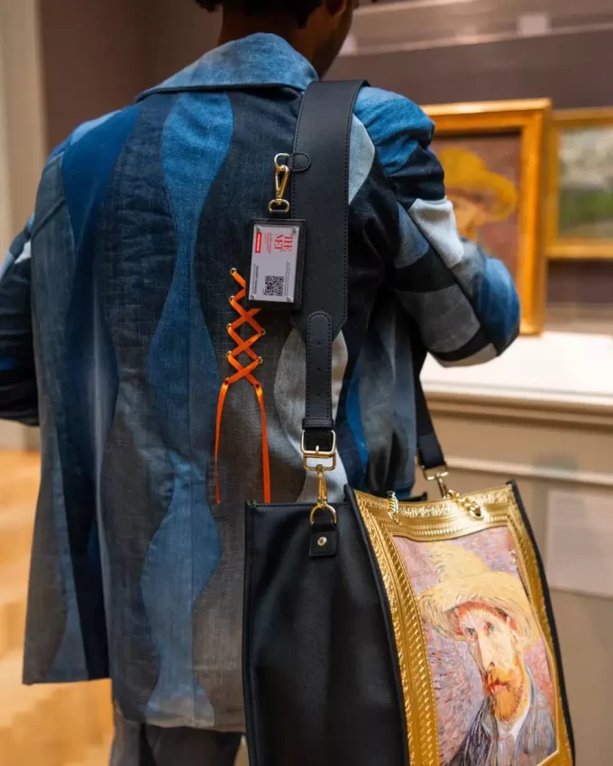 Die gerahmte Selbstporträt-Tasche von VAN GOGH aus dem Metropolitan Museum of Art Die gerahmte Selbstporträt-Tasche von VAN GOGH aus dem Metropolitan Museum of Art