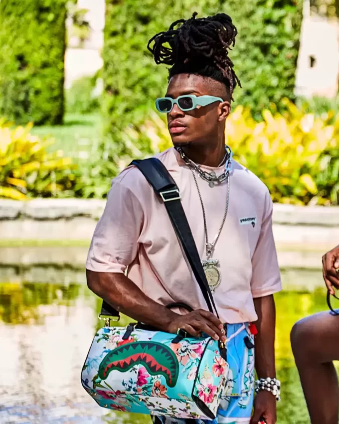 DIE SANCTUARY MINI-DUFFLE DIE SANCTUARY MINI-DUFFLE