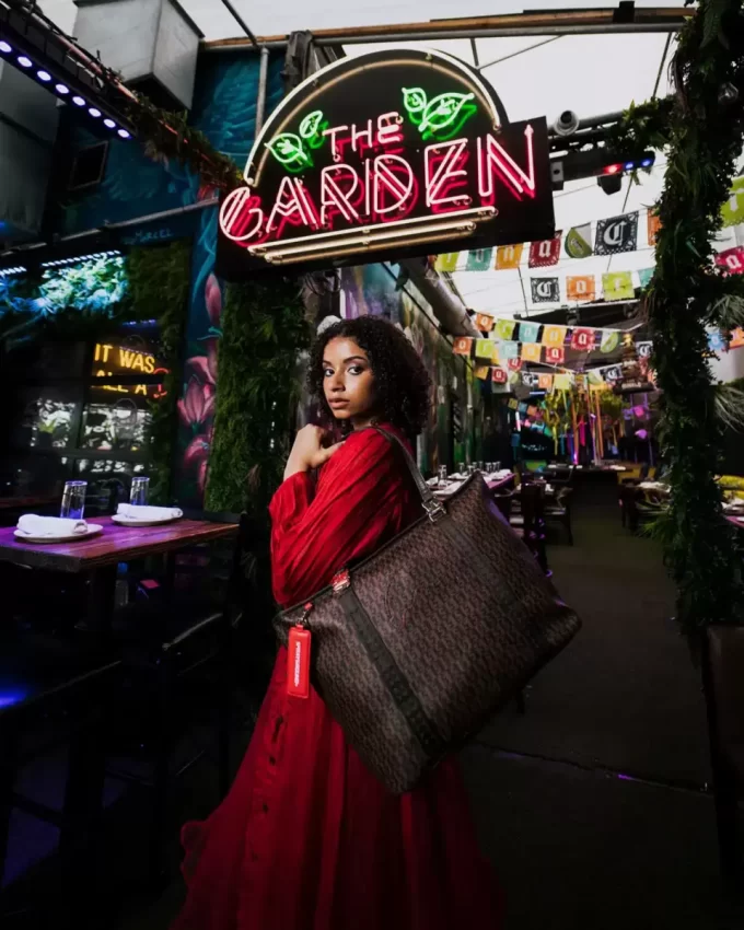 Einlösungs-Schecks-Tasche