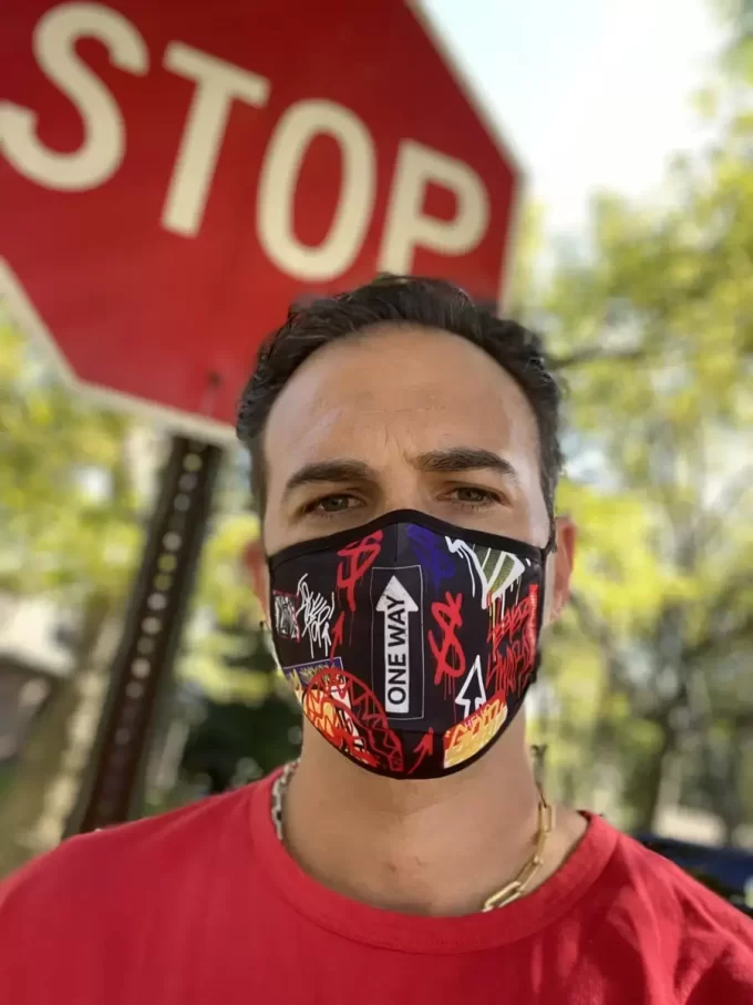 EINWEG-FORMANGEPASSENDE GESICHTSMASKE FÜR ERWACHSENE