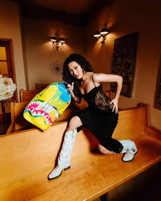 EUPHORISCHER WÄHRUNGSRUCKSACK