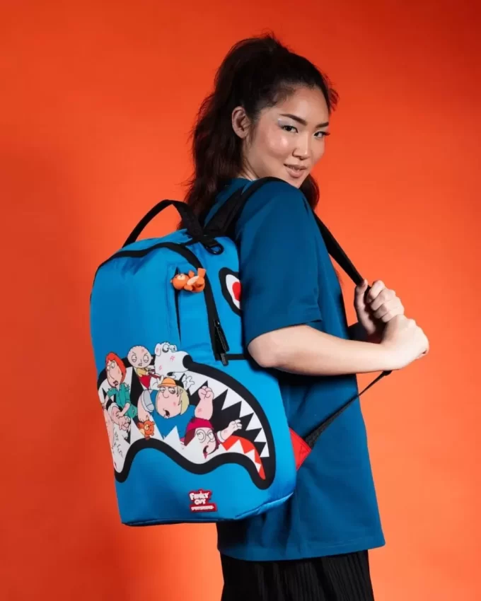 FAMILY GUY BRUISER DLXSR RUCKSACK
