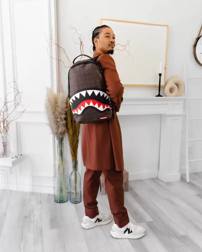 FRENZY SHARKS RUCKSACK (DLXV)