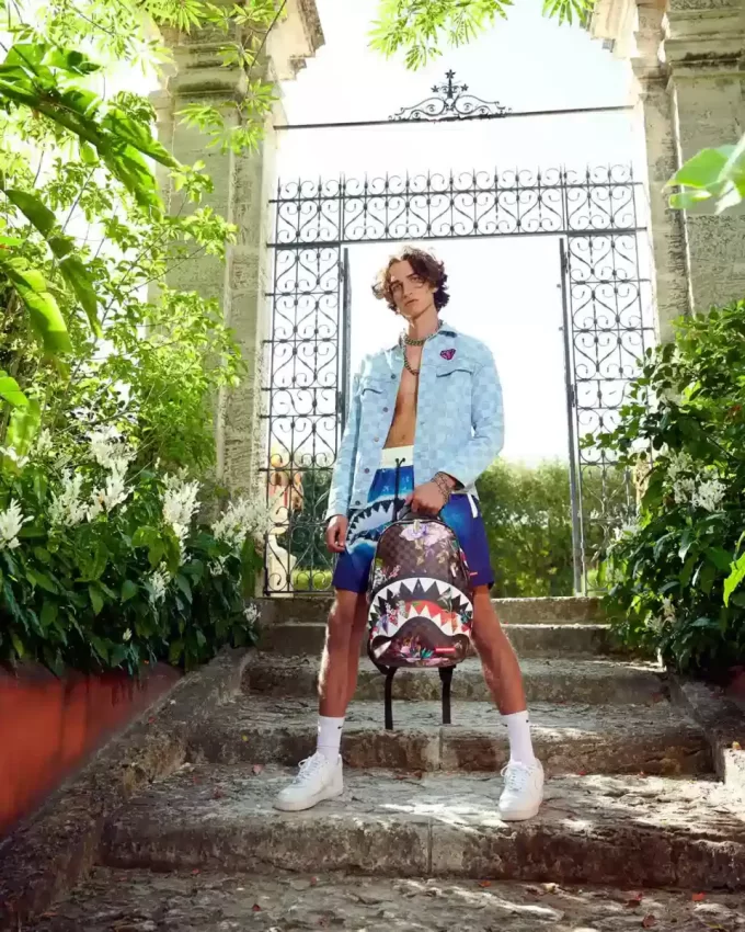 GARDEN OF SHARKS RUCKSACK (DLXV) GARDEN OF SHARKS RUCKSACK (DLXV)