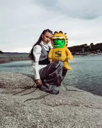 GARFIELD MONEYBEAR ANZUG TEDDYBÄR RUCKSACK