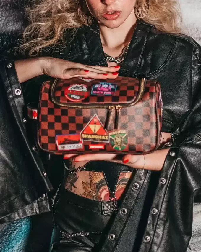 GLOBAL MOGUL TOILETRY BAG GLOBAL MOGUL TOILETRY BAG