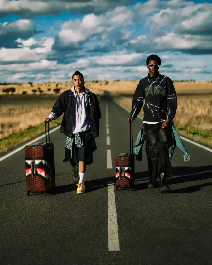 HAIE IN PARIS BLICK-EFFEKT HANDGEPÄCK