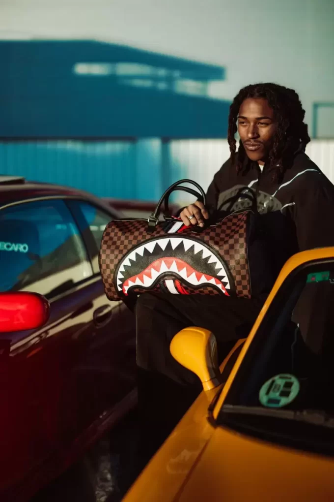 HAIE IN PARIS GT DUFFLE HAIE IN PARIS GT DUFFLE