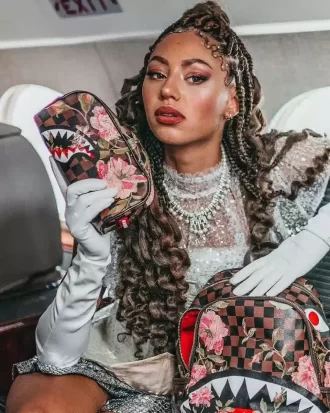 Haifischblumenbeutel