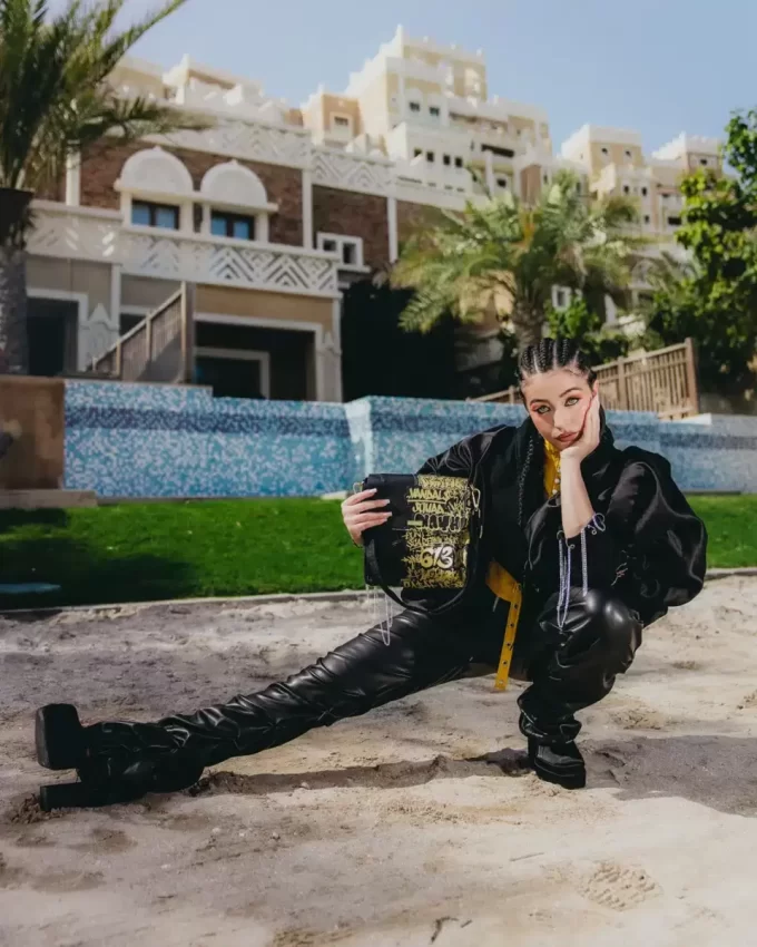 HALF GRAFF GLIDE MESSENGER BAG