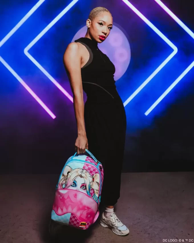 HARLEY QUINN BUBBLE GUM SHARK