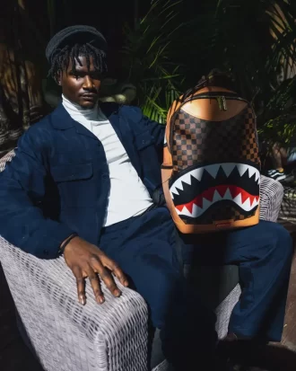 HENNY AIR TO THE THRONE RUCKSACK (DLXV)