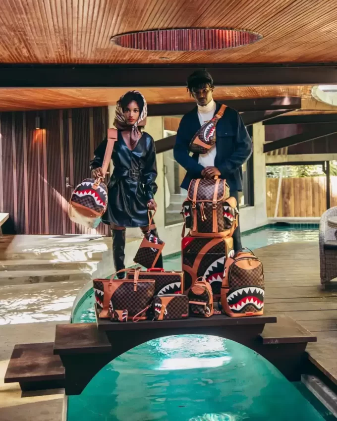 HENNY AIR TO THE THRONE WALLET