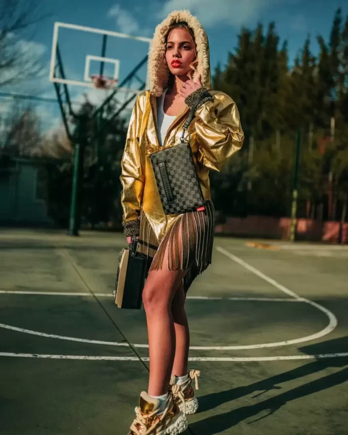 HENNY BLACK CROSSOVER-KUPPLUNG