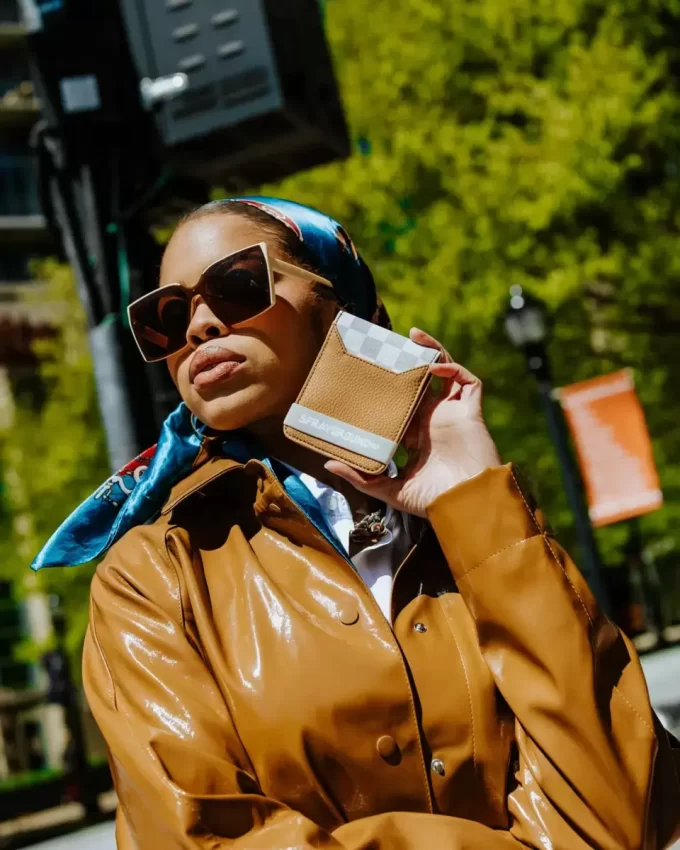 HENNY LATTE ELASTISCHES BÜNDLICHES GELDBÖRSEN-ETUI