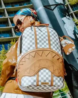 HENNY LATTE RUCKSACK-SCHLÜSSELANHÄNGER HENNY LATTE RUCKSACK-SCHLÜSSELANHÄNGER