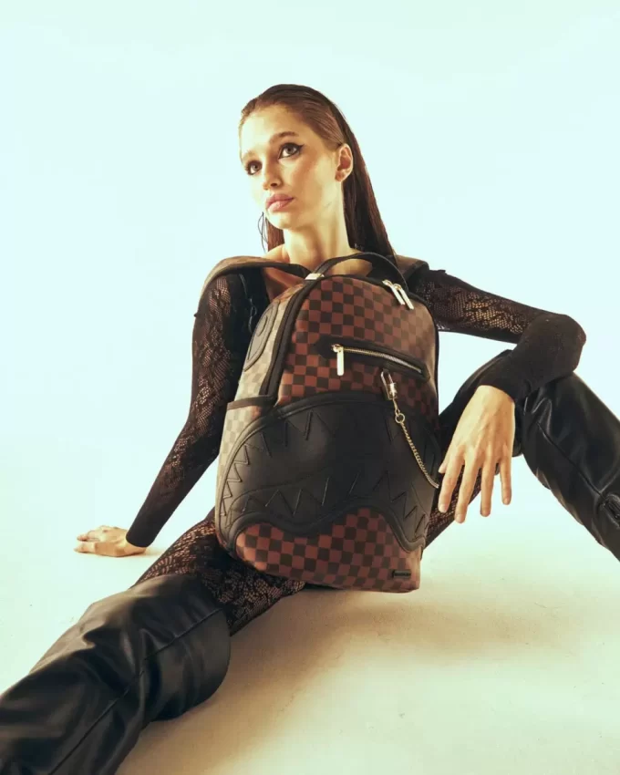 HENNY LOCK SHARKS IN PARIS RUCKSACK (DLXV)