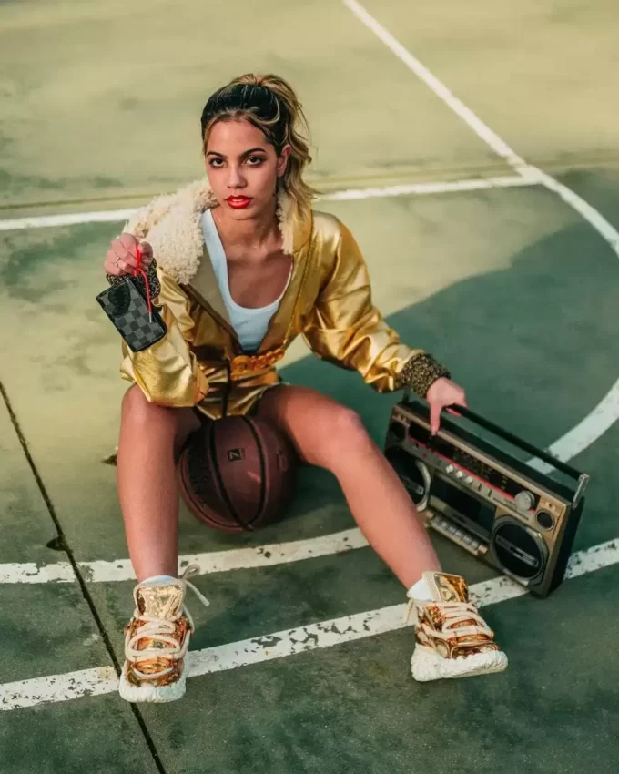 HENNY SCHWARZE GELDBÖRSE