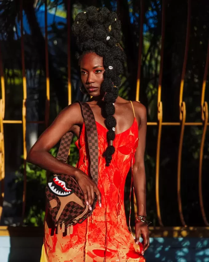 HENNYVILLE RUCKSACK-SCHLÄGER HENNYVILLE RUCKSACK-SCHLÄGER