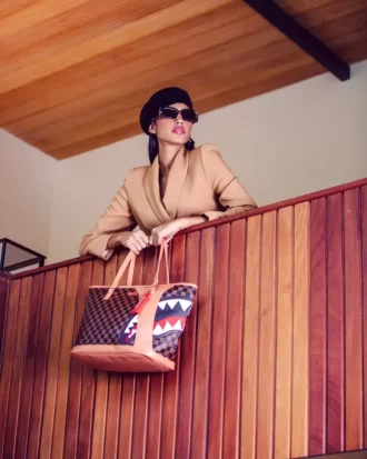 HENY AIR TO THE THRONE TASCHE