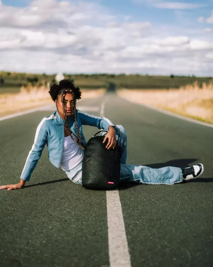 HYPERDIMENSIONALER RUCKSACK