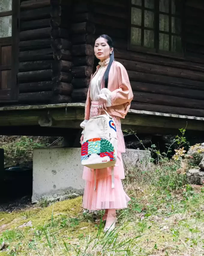 Hypnotischer Surrealismus Hypnotischer Surrealismus